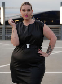 blush - influencer Kim, , Model