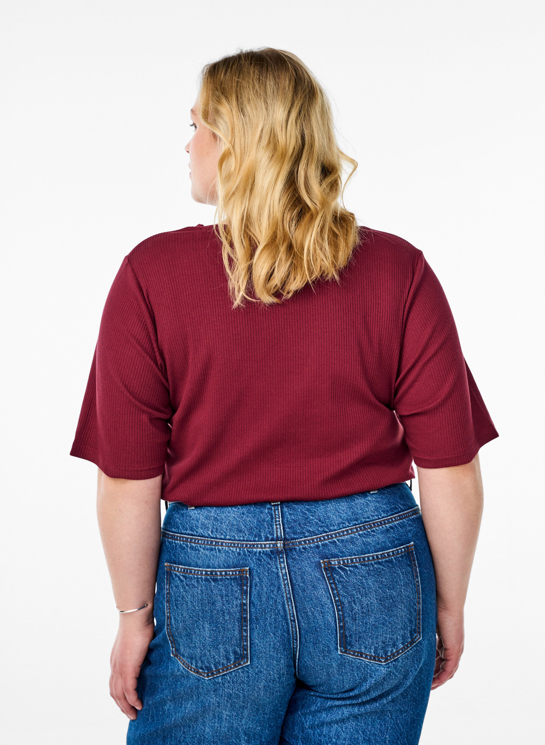 ZizziRibbestrikket jerseybluse med korte ermer, M&oslash;rk Bordeaux, Model image number 2