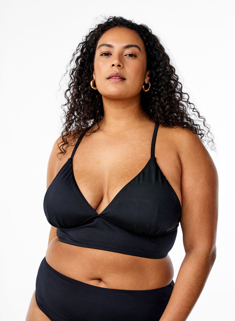 Bikinitopp med avtagbare pads og knyteb&aring;nd i ryggen, Svart, Model image number 0