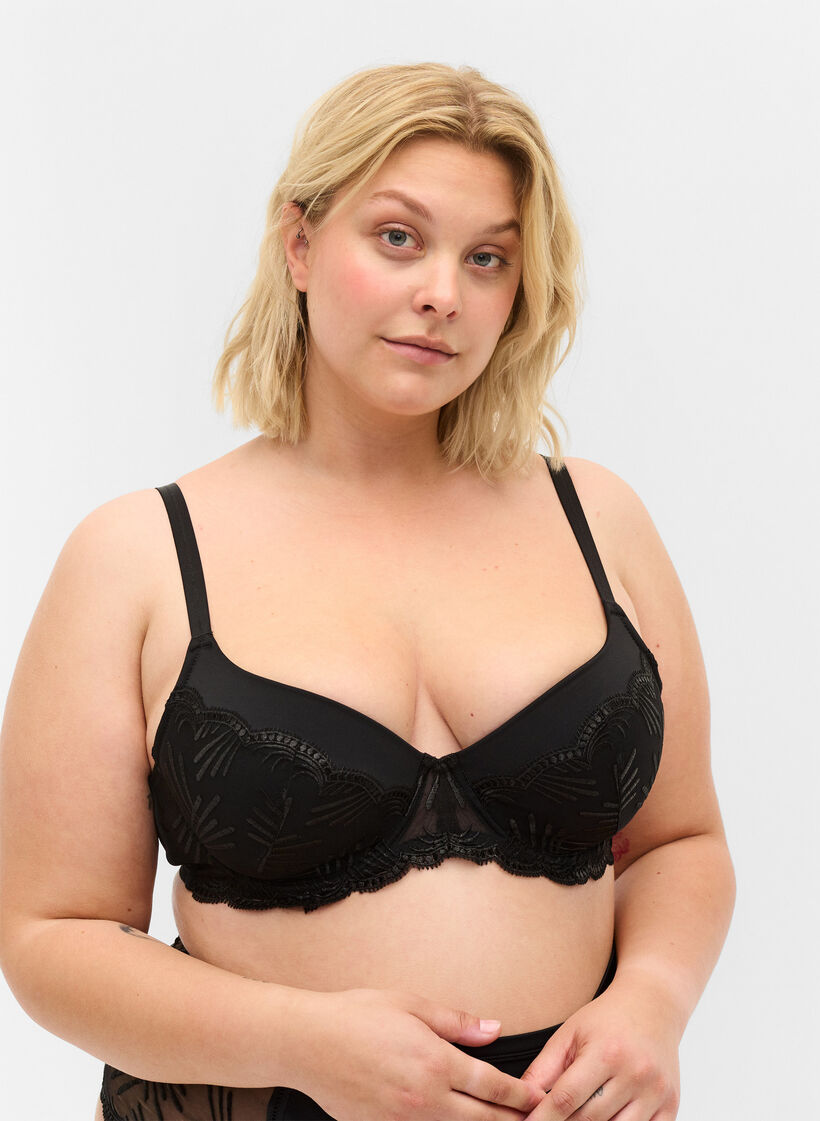 BH med bøyle, vattering og blonder, Black, Model image number 0