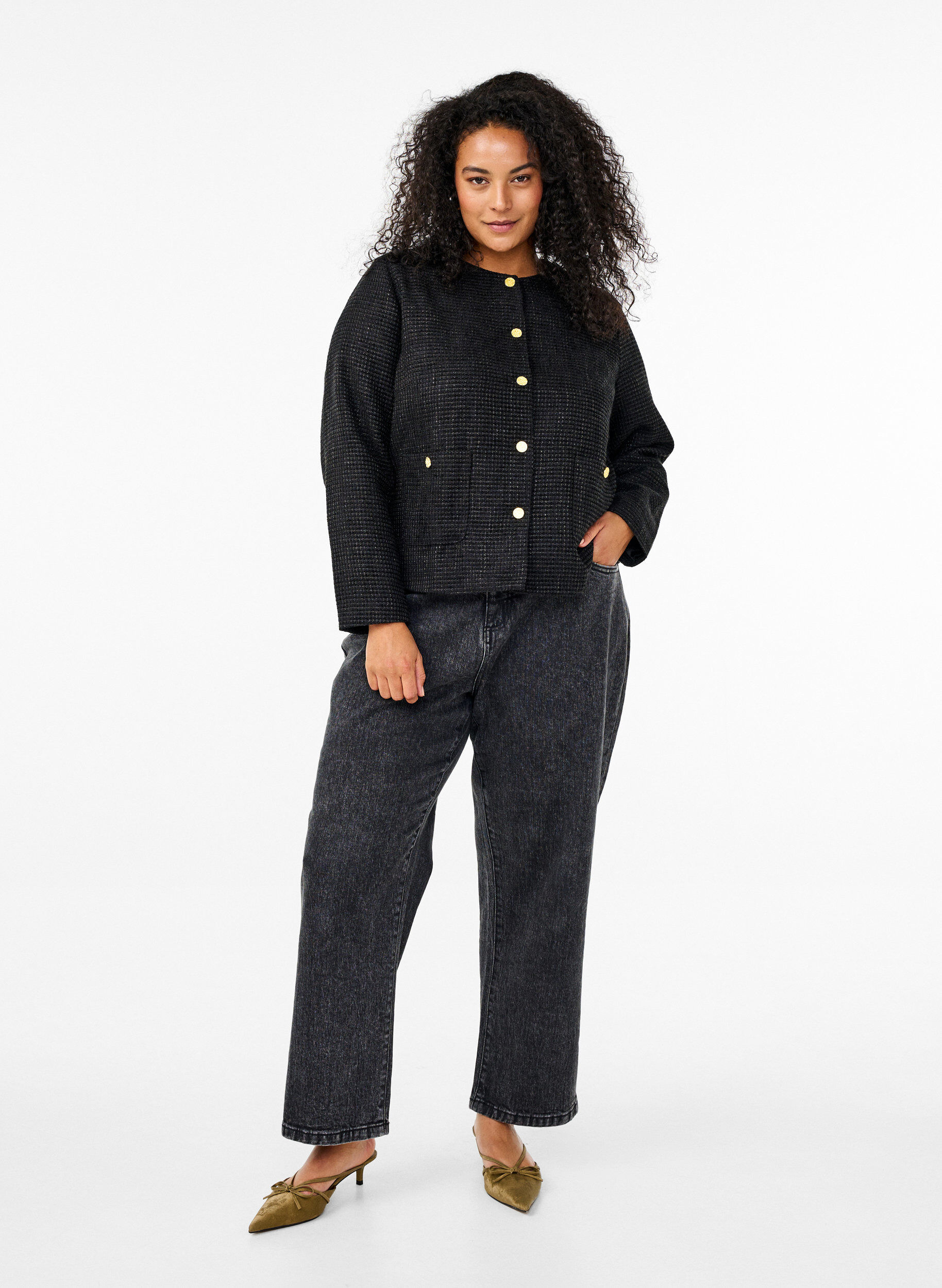 Zizzi Boucle-jakke med lommer og dekorative knapper, Black, Model image number 2