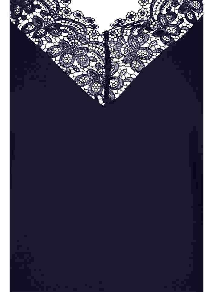 Topp med V-hals og blonder, Navy Blazer, Packshot image number 2