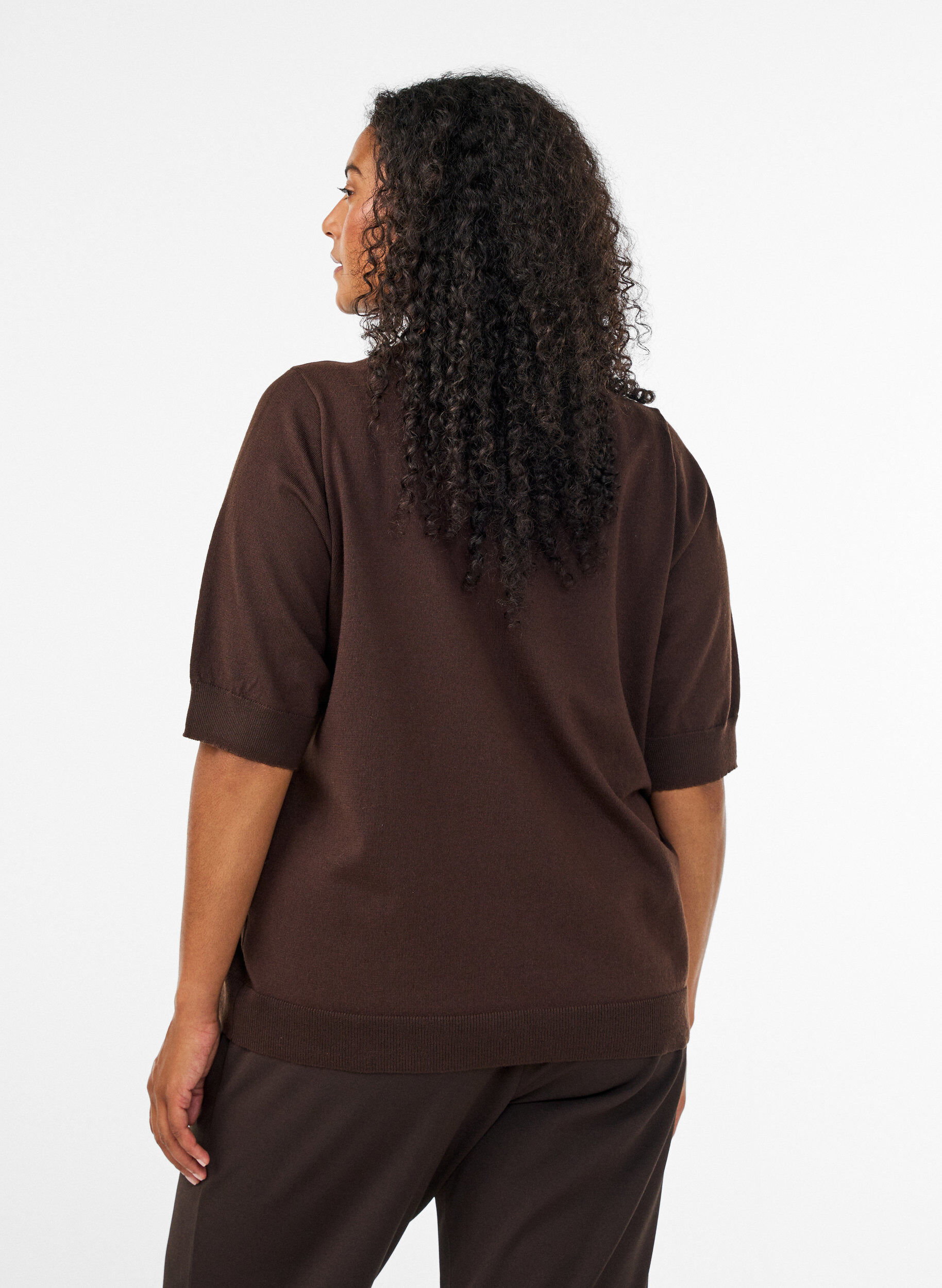 ZizziFinstrikket bluse med korte ermer, Brun, Model image number 1