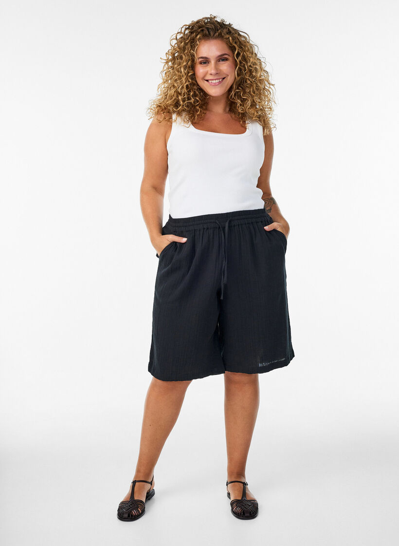 Loose fit bomullsmusselinshorts med h&oslash;y midje, Svart, Model image number 1