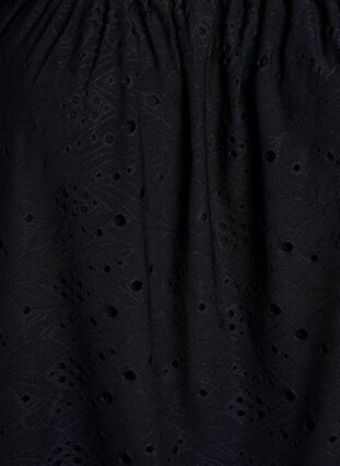 Zizzi Bluse med korte puffede ermer og hullmønster, Svart, Packshot image number 2
