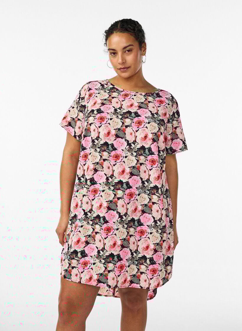 Skjortekjole i broderie anglaise med knytebelte, Svart, Model image number 0