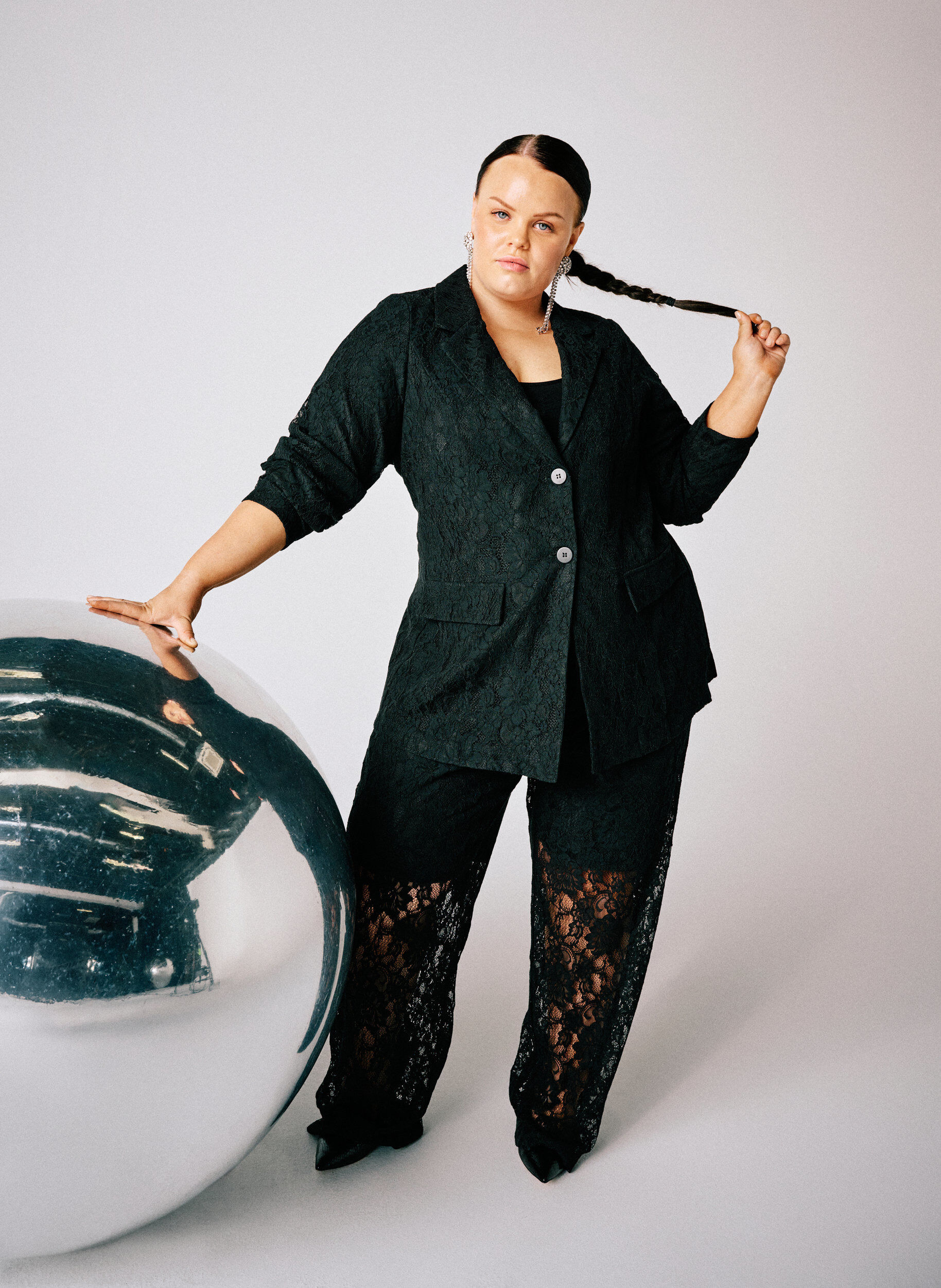 Zizzi Blondeblazer med knappelukking, Svart, Image image number 0