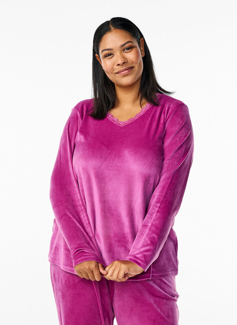 Velourbluse med v-hals, Boysenberry, Model image number 0