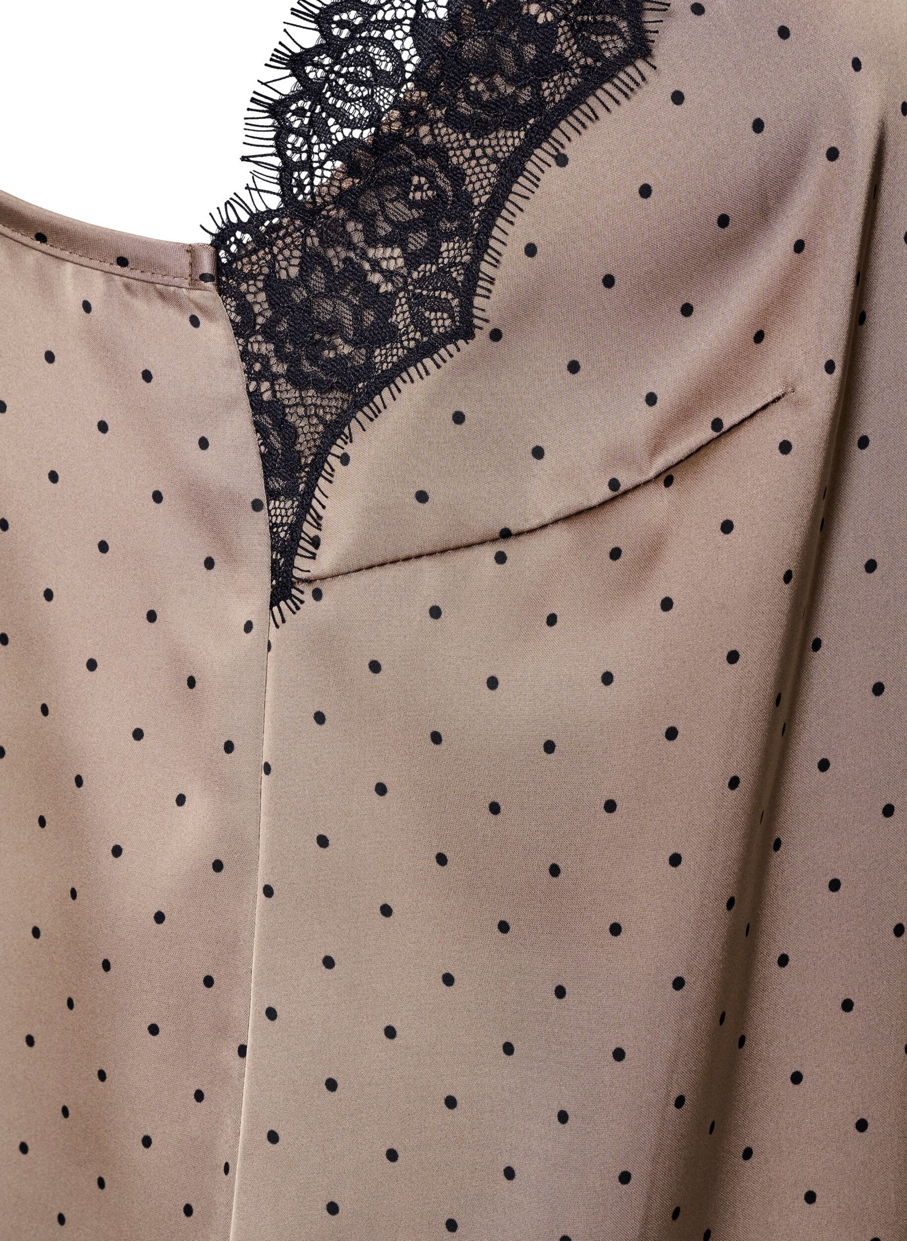ZizziStroppetopp med blonder og asymmetrisk kant, Beige, Packshot image number 3