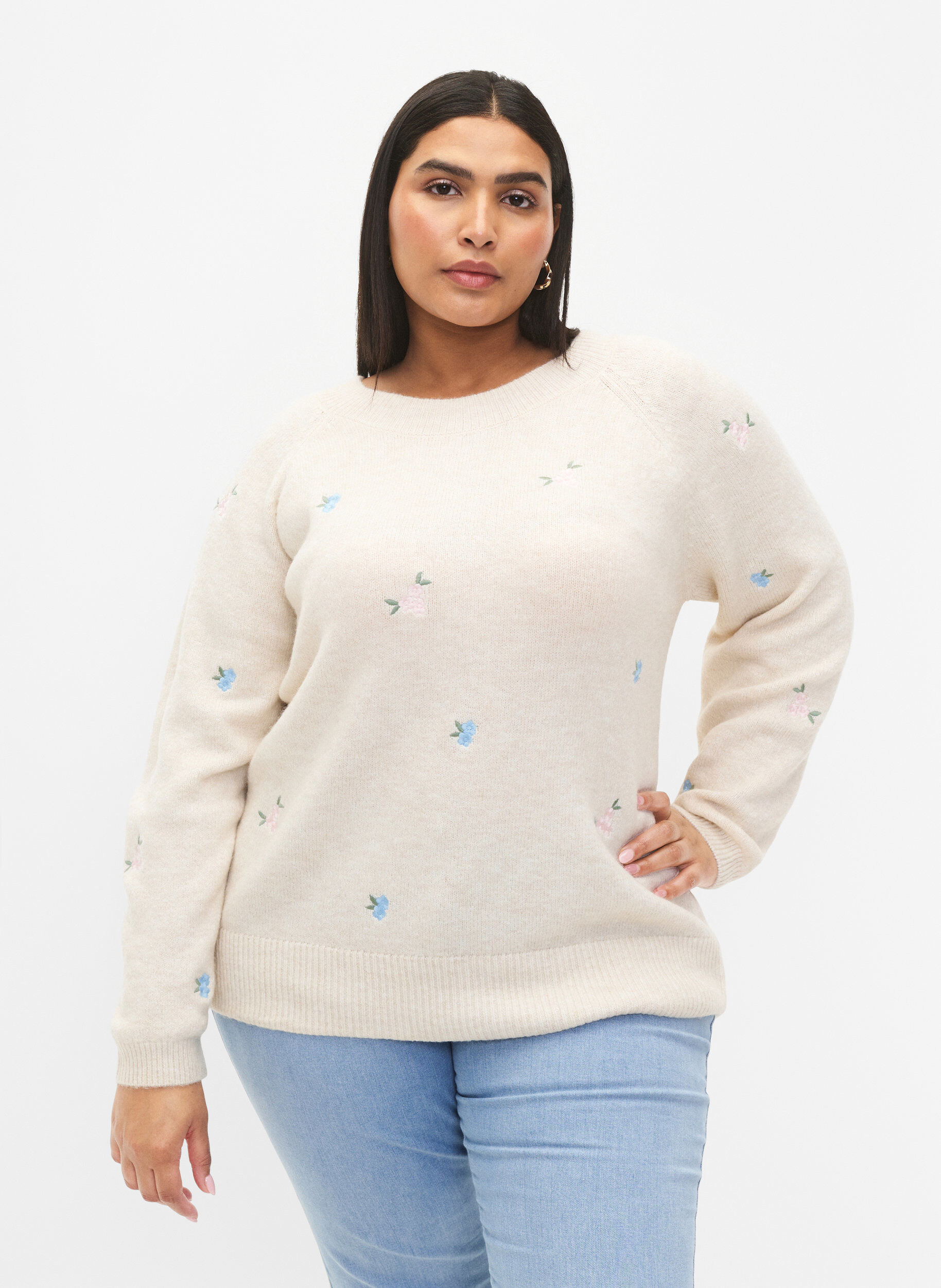 ZizziStrikket genser med broderte blomster, Birch Comb, Model image number 0