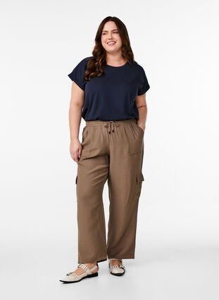 Zizzi Kortermet t-skjorte i en bomullsblanding, Blå, Model image number 1