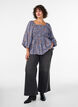 Bluse med smock og firkantet utringning, Bl&aring;, Model image number 1