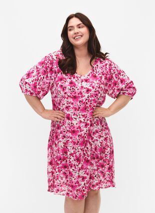 Blomstrete kjole i viskose med A-form, Pink Flower Rain, Model image number 0