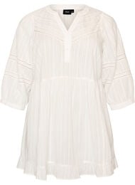 Tunika med broderidetaljer i maljer og 3/4 ermer, Vanilje