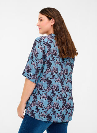 Bluse med blomstrete mønster, Blue w. Flower AOP, Model image number 1