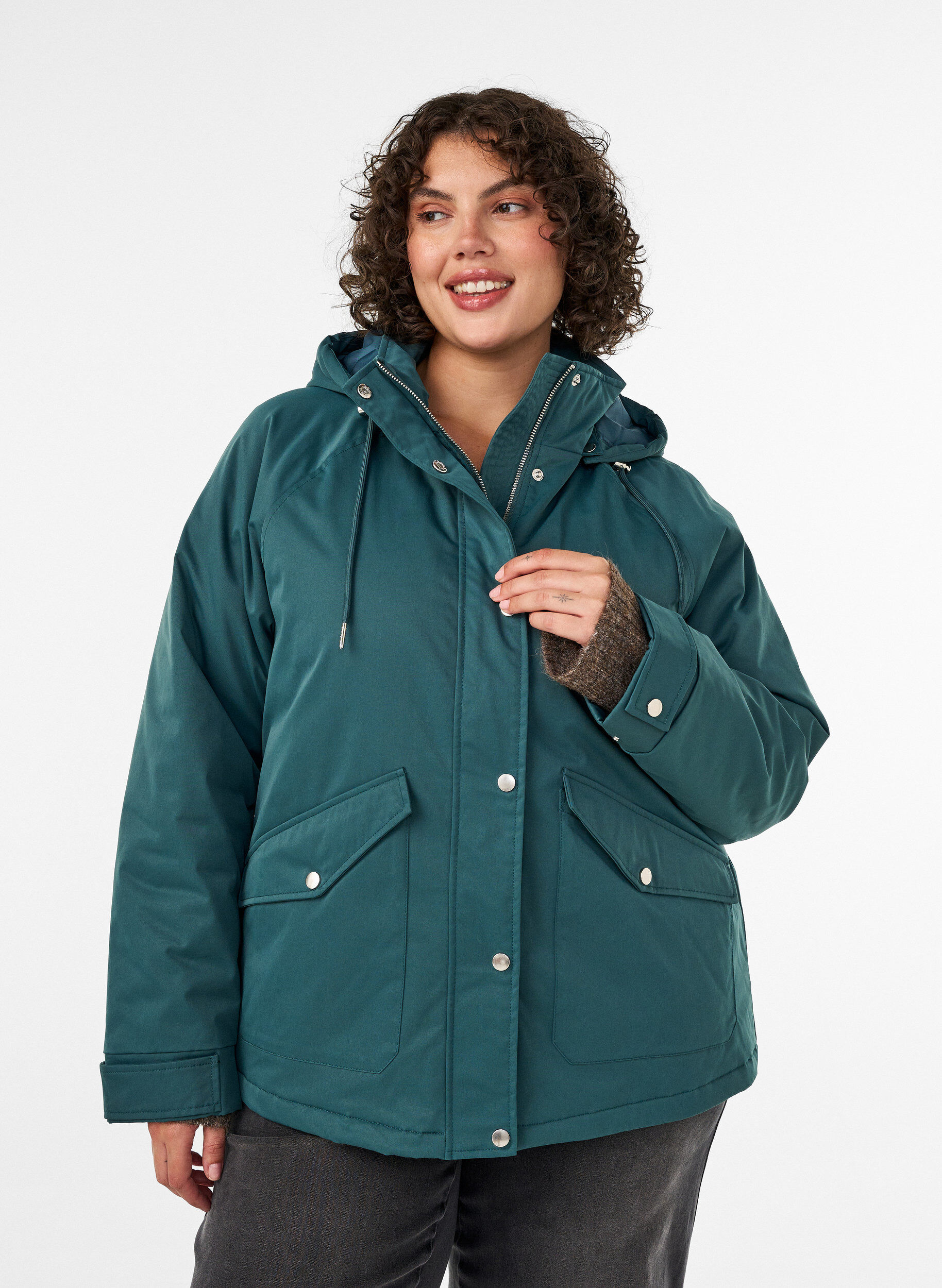 ZizziPolstret parkas med avtakbar hette, Gr&oslash;nn, Model image number 0