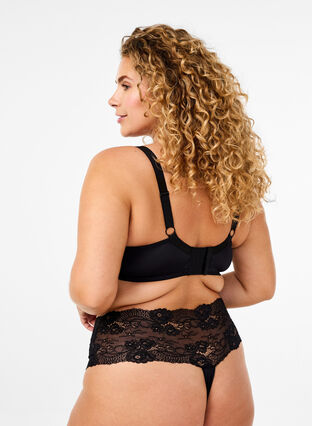 Zizzi BH med blonder og polstring, Svart, Model image number 2