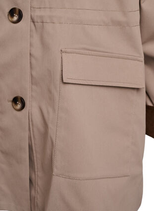 Zizzi Vårjakke med kontrasterende cordfløyelsdetaljer, Desert Taupe, Packshot image number 3