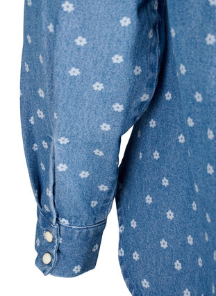 Zizzi Blomstret denimskjorte med brystlomme, Light Blue w.Flowers, Packshot image number 4