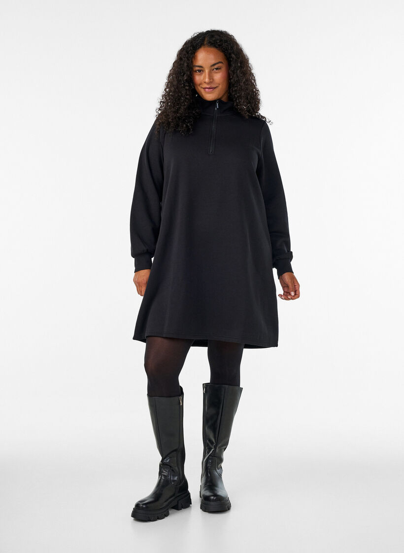 Genserkjole med h&oslash;y ribbekrage og glidel&aring;s, Svart, Model image number 1