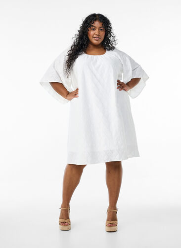 Zizzi Festkjole i knelengde med vide ermer, Hvit, Model image number 1