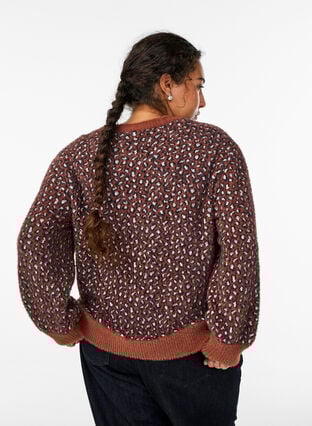 Zizzi Strikkeplagg med dyretrykk og fluffy finish, Rød, Model image number 2