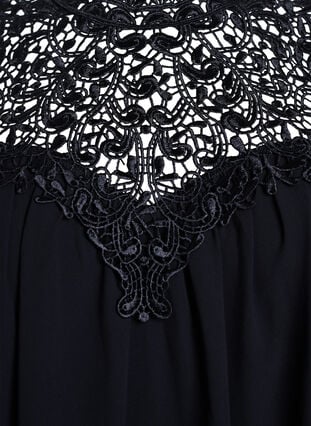 Zizzi Ermeløs festtopp med hekling, Svart, Packshot image number 2