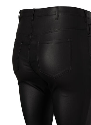 Coated Amy jeans med glidelåsdetaljer	, Black, Packshot image number 2