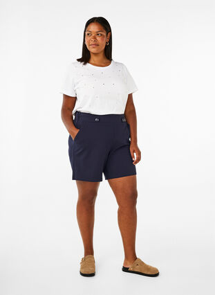 Zizzi T-skjorte i bomull med rhinestones, Bright White, Model image number 2