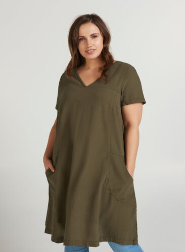 Kjole med kort ermer, Ivy green, Model image number 0
