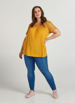 T-skjorte med blonder, Mineral Yellow, Model image number 2