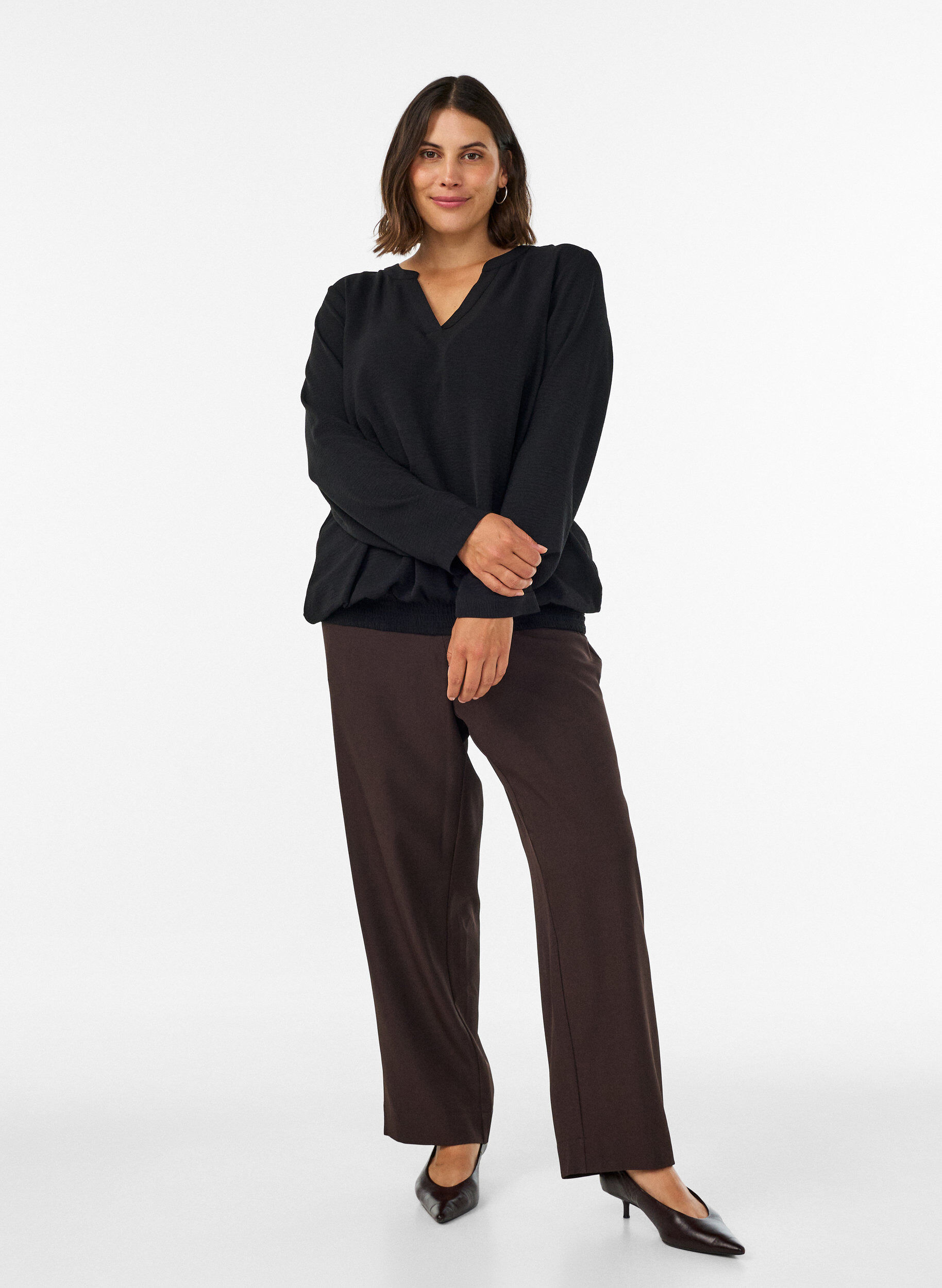 ZizziBluse med ballongsilhuett og V-hals, Svart, Model image number 1