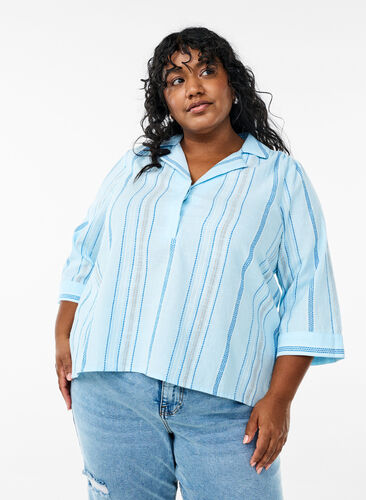 Zizzi Bluse med krage og 3/4 ermer, Blå, Model image number 0