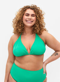 Ensfarget trekantbikini, Blarney, Model
