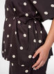 Polkadot viskosebluse med V-hals og knytelukking, Brun, Model image number 3