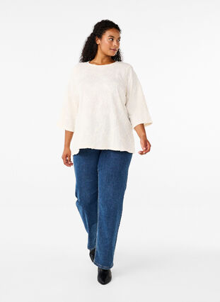 Zizzi Bluse med 3/4-ermer og 3D-blomster, Warm Off-white, Model image number 2