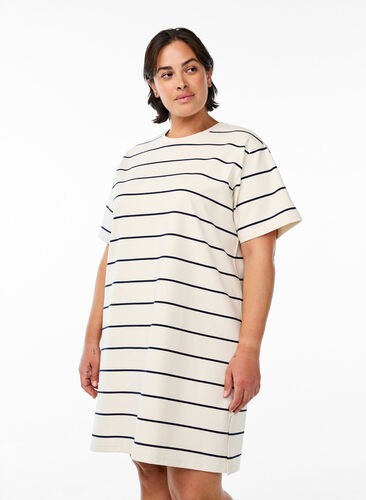 Zizzi Kort jerseykjole med striper, Beige, Model image number 0