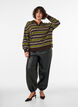 Strikkebluse med striper og poloskjorte krage, Brun, Model image number 1