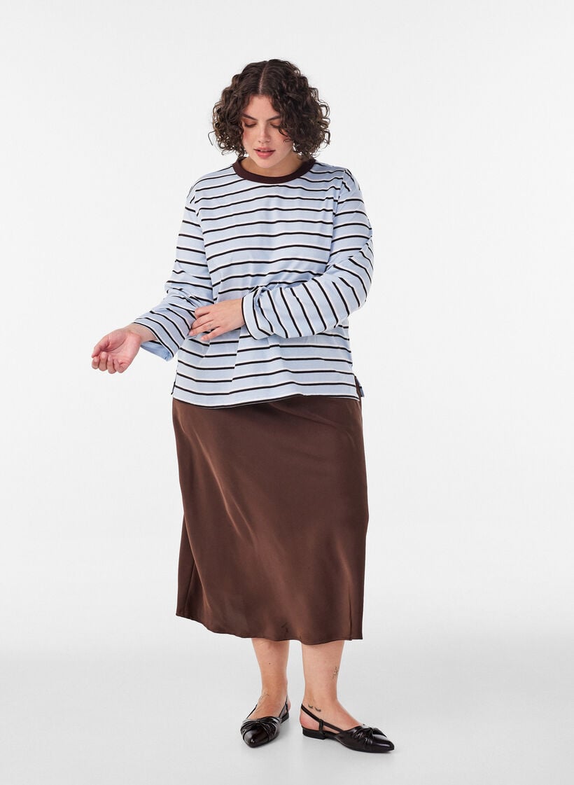 Basis t-skjorte med lange ermer, Bl&aring;, Model image number 1