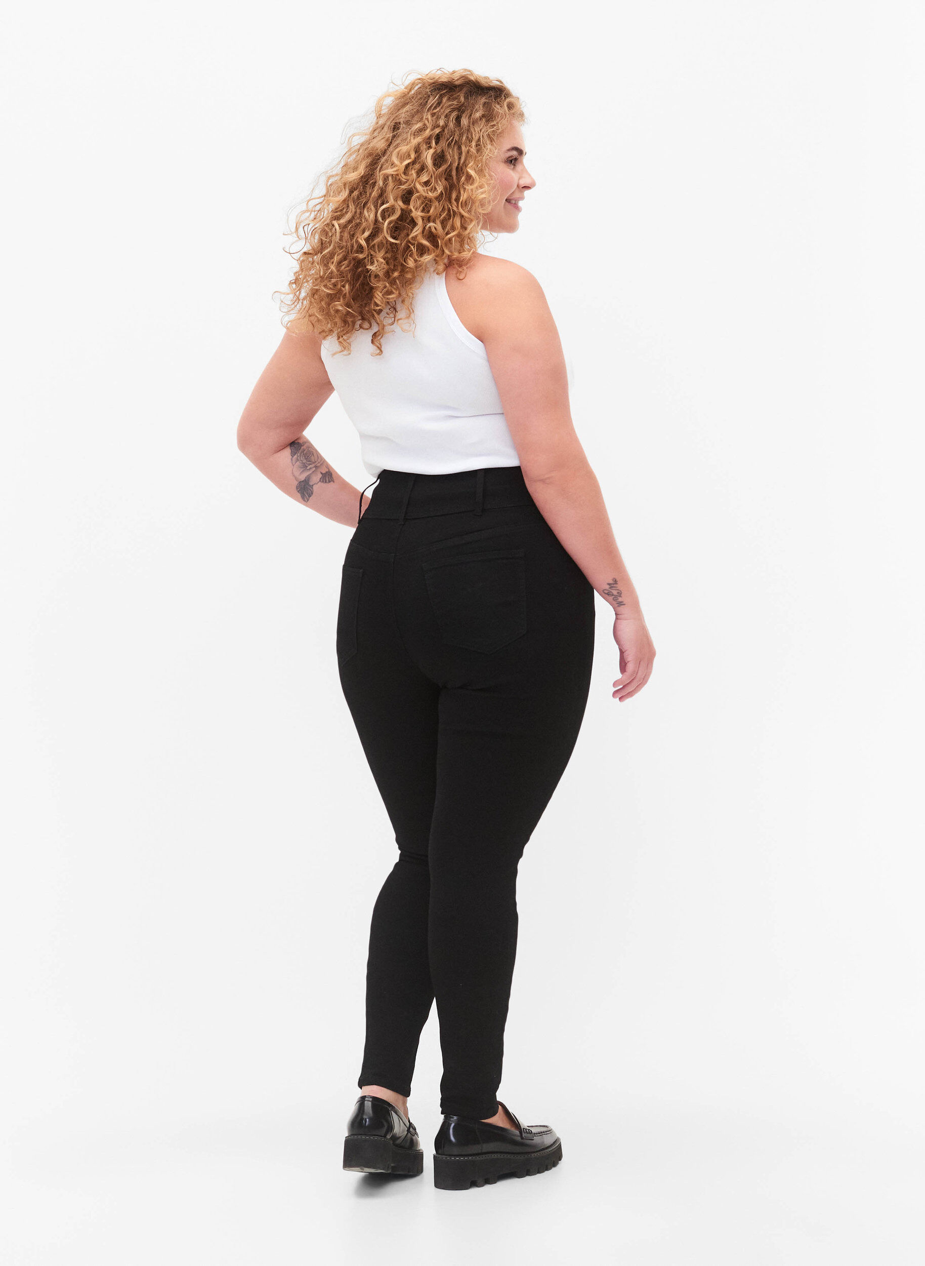 Zizzi Super slim Bea jeans med ekstra h&oslash;yt liv, Black, Model image number 1