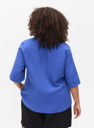 Kortermet skjorte med brystlommer, Dazzling Blue, Model image number 1