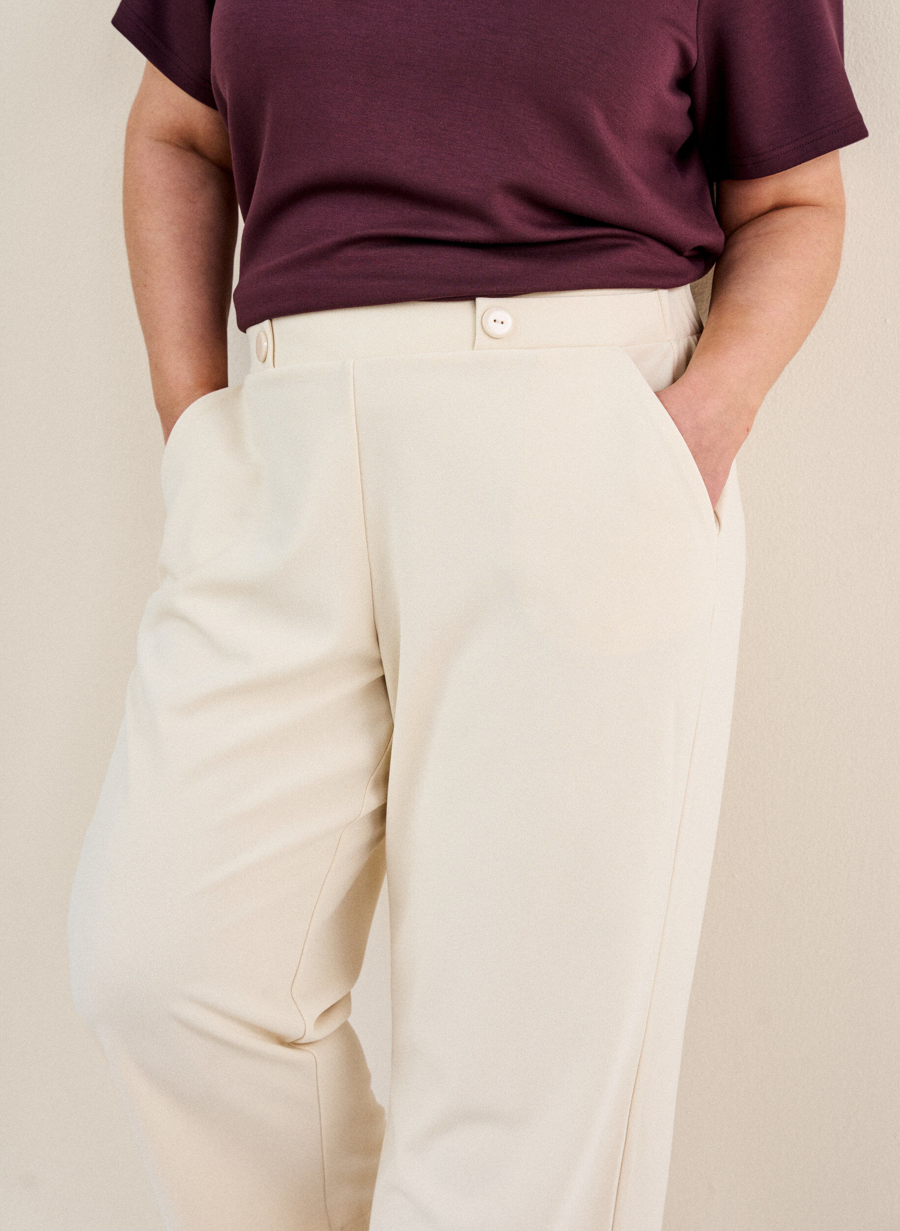 Zizzi7/8-bukser med l&oslash;s passform, Beige, Model image number 3