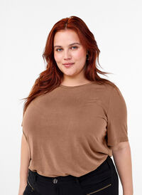 T-skjorte i Tencel ™ Modal med rund hals, Brun T-skjorte i Tencel ™ Modal med rund hals, Brun, Model