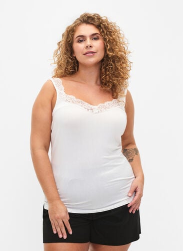 Zizzi Topp i viskose med blondekant, Vanilje, Model image number 0