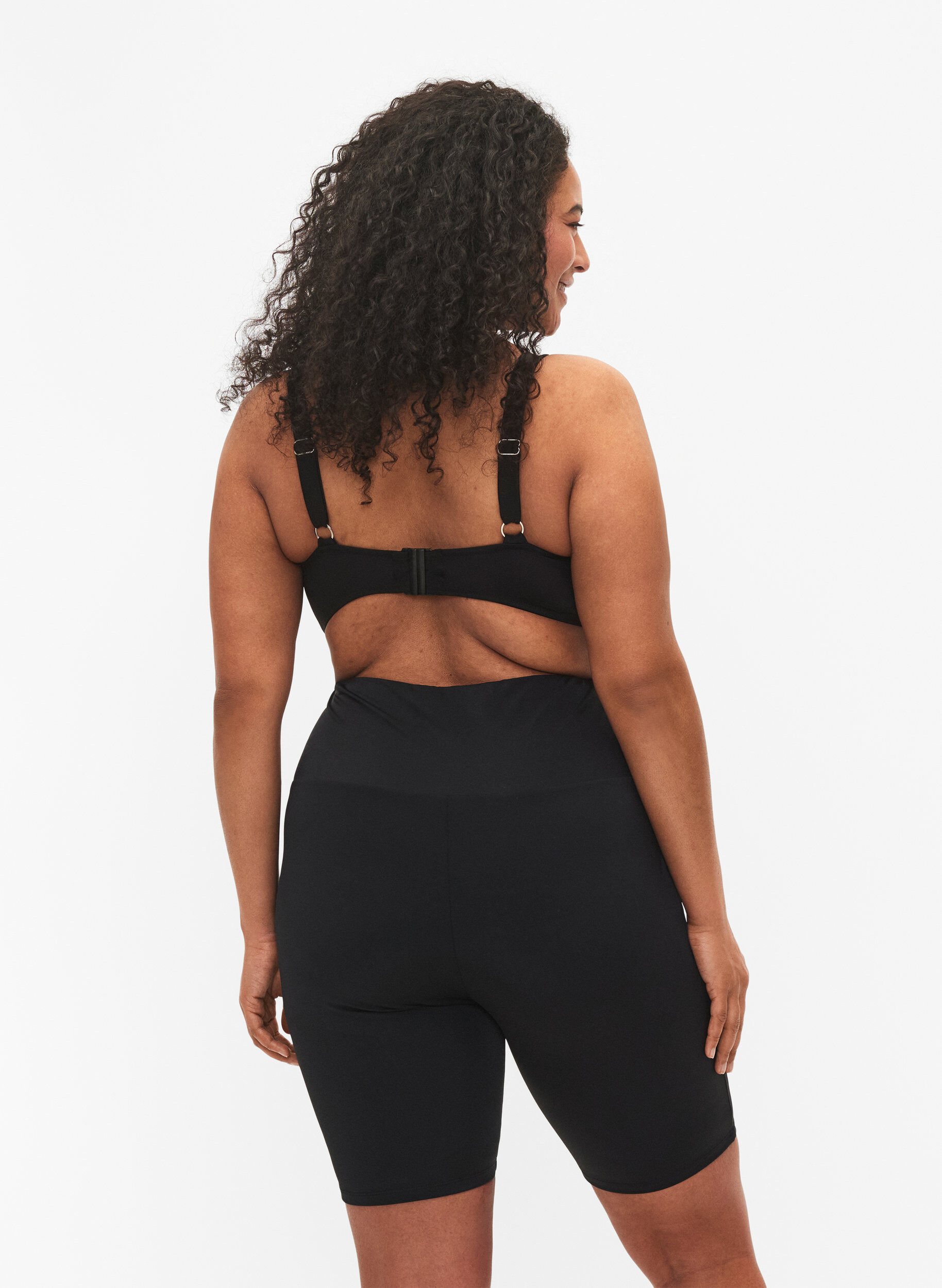 Zizzi Lange badeshorts , Svart, Model image number 2