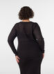 Bluse med hullm&oslash;nster og lange ermer, Svart, Model image number 2