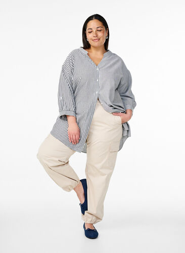 Zizzi Rutete tunika med 3/4 ermer, Svart, Model image number 1