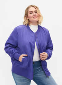 Bomberjakke med lommer, Purple Opulence, Model