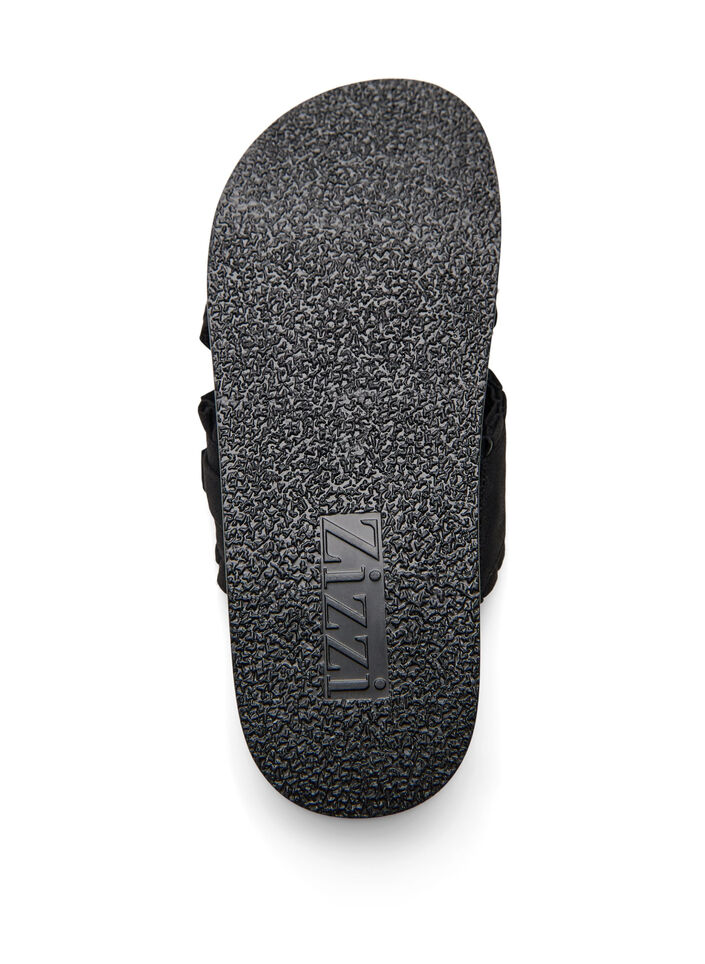 Sandaler med kryssede stropper og volangkanter, Svart, Packshot image number 4