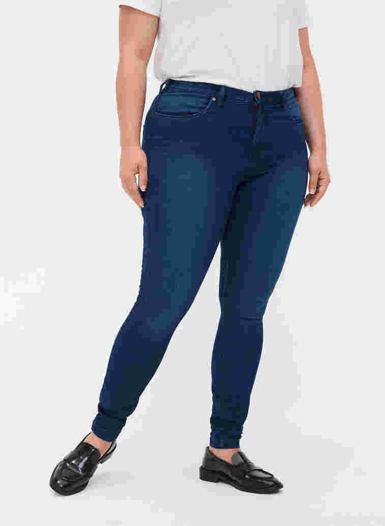 Super slim Amy jeans med høyt liv, Blue denim, Model image number 4